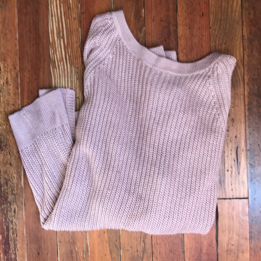 Women’s sweater